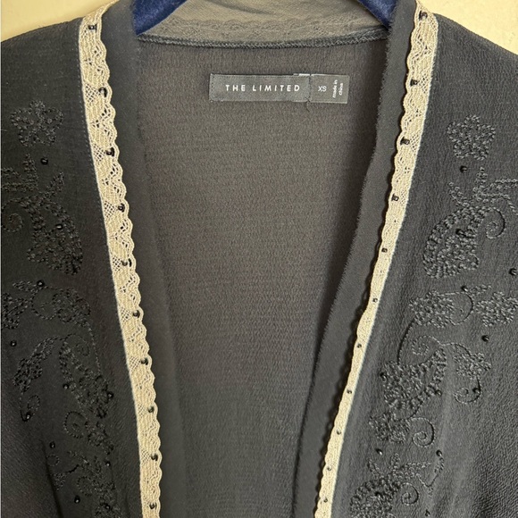 Express Bolero Jacket 100% Silk Embroidered Beaded size XS X-Small - Picture 3 of 7